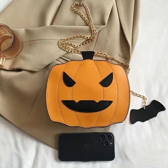 Halloween Jack O’Lantern Crossbody Bag - Picture 2 of 6